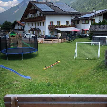 Alpenpension Elferblick Neustift im Stubaital Luaran gambar