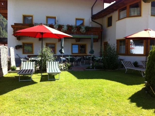 Alpenpension Elferblick Neustift im Stubaital Luaran gambar