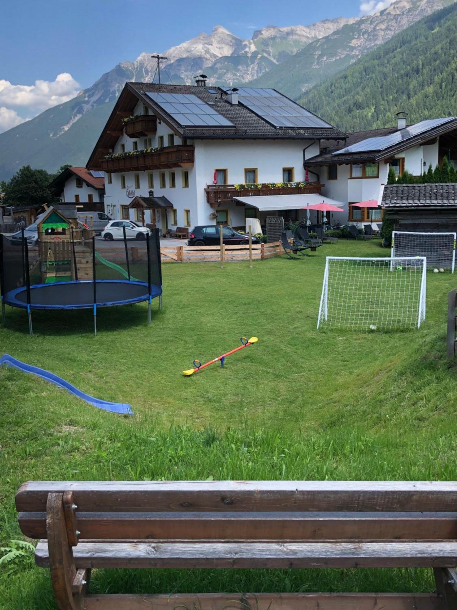 Alpenpension Elferblick Neustift im Stubaital Luaran gambar